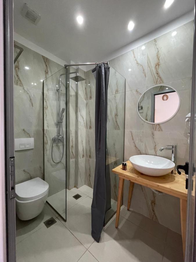 Orchard Retreat Aparthotel Himare Exteriör bild
